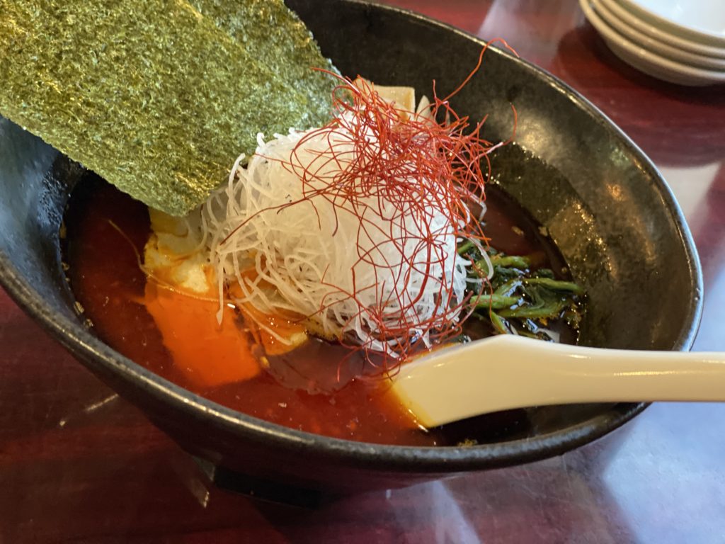 辛くて痺れる 花さんしょう の麻辣担担麺にチャレンジ 激辛ジョニーのスパイス道