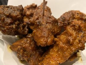 デスソース入り！『スパイシーフライヤーズ』の超激辛から揚げの辛さがエグ過ぎる！