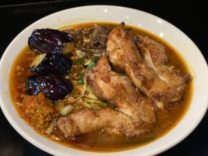 激辛ラーメン専門店『鷹の爪』の極辛DXにチャレンジ！生唐辛子の刺激がたまらない！