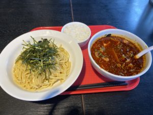 3種の唐辛子ブレンド!究極の『辛つけ麺』をすする!